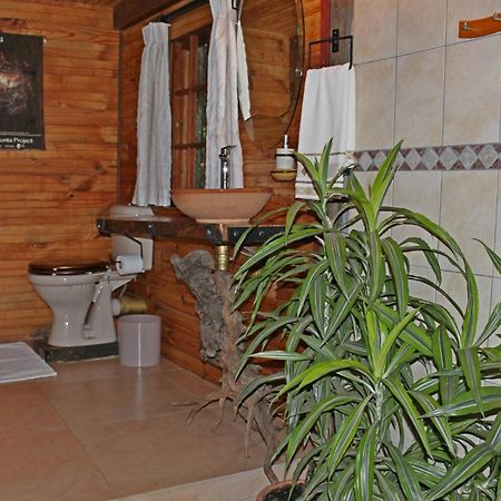 Treks, Trips And Trails Villa Champagne Valley Exterior photo