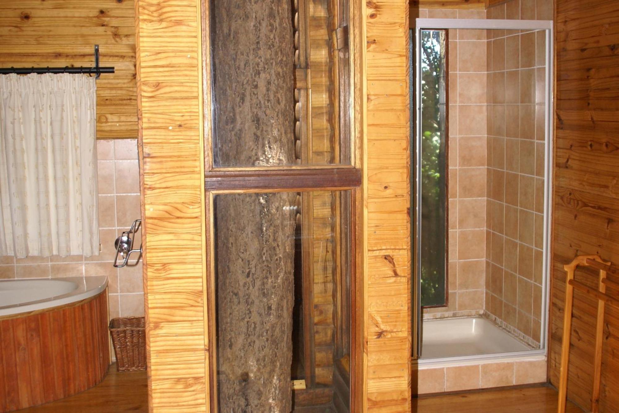Treks, Trips And Trails Villa Champagne Valley Room photo